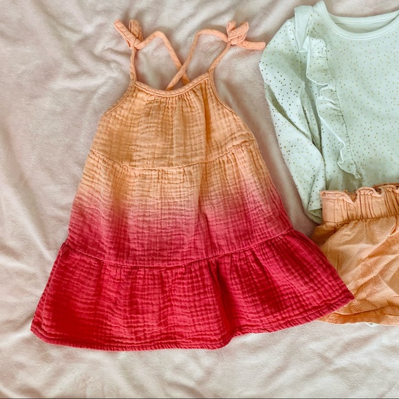 Dress & Shirt Shorts outfits 💖✨ 18 months - Picture 2 of 3